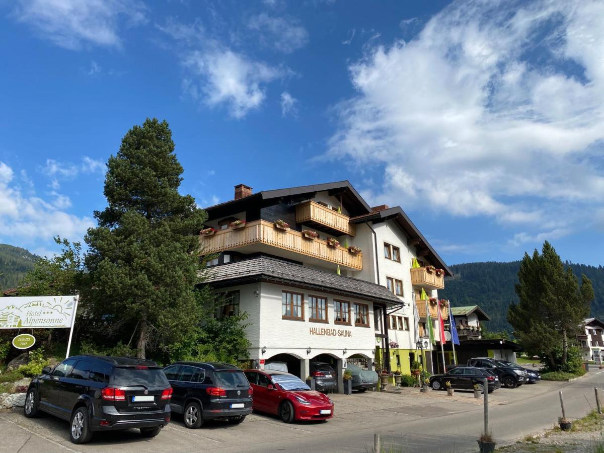 Hotel Alpensonne Riezlern Exteriér fotografie